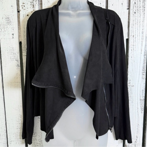 Unavailable-BlankNYC Black Jacket Faux Suede Asym Full Zip Size Large Got - Picture 1 of 10